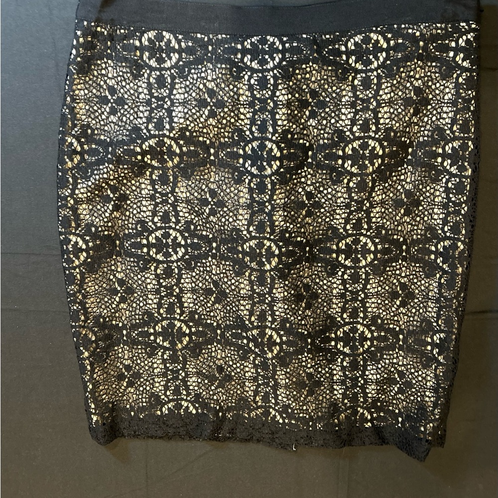 The Limited Black and Cream Lace Pencil Skirt